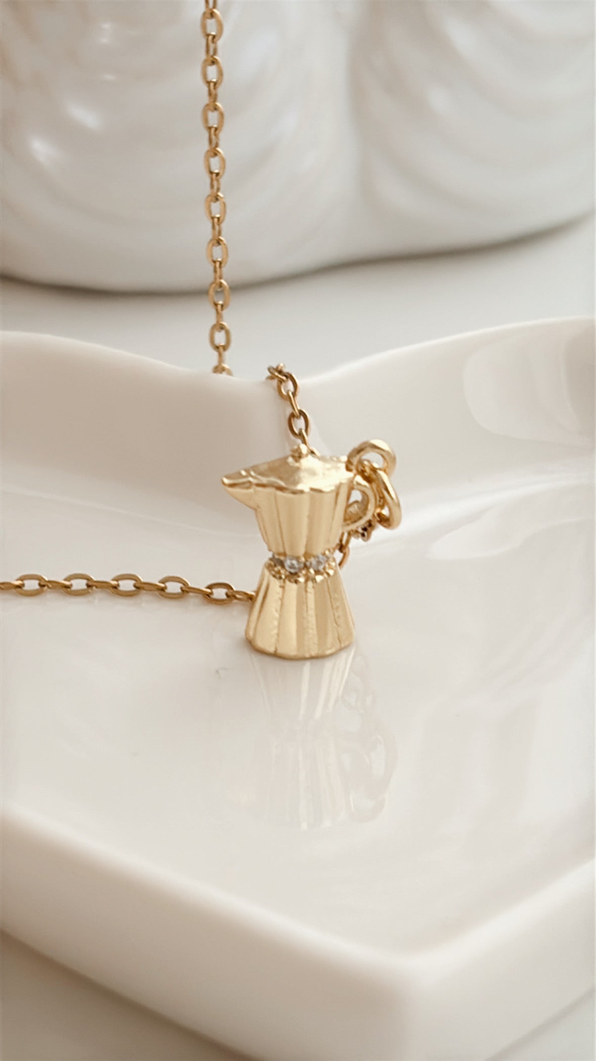 Greca Necklace
