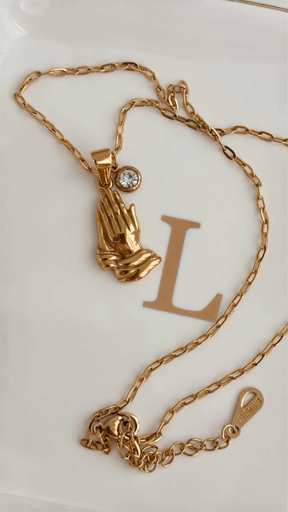 Pray Necklace