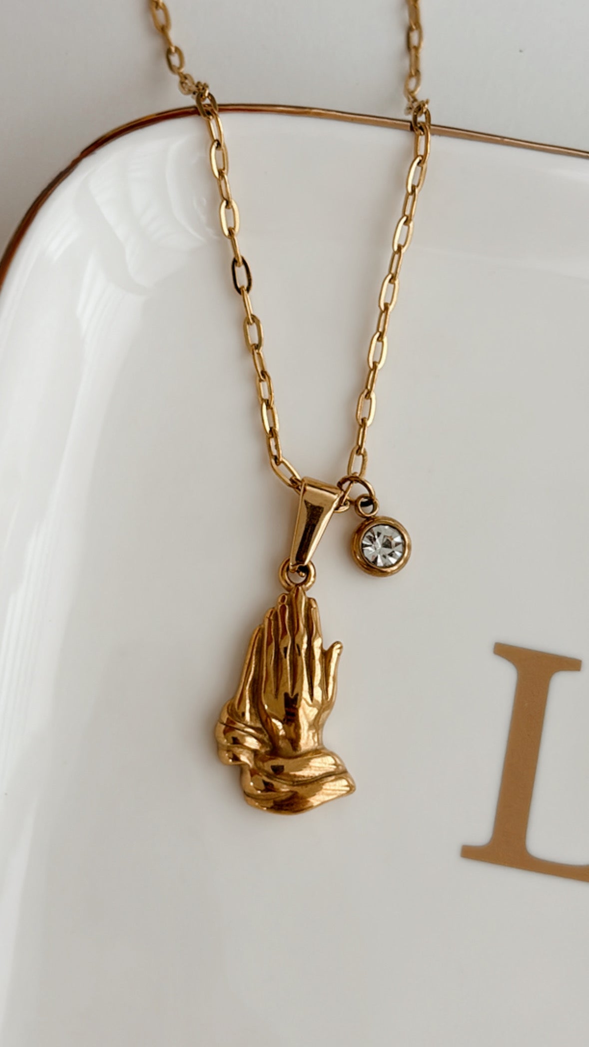 Pray Necklace