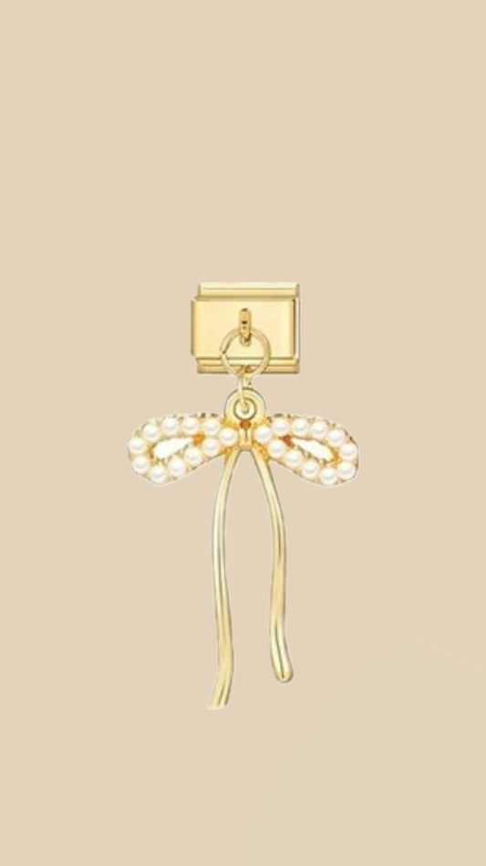 Pearly Bow Charm