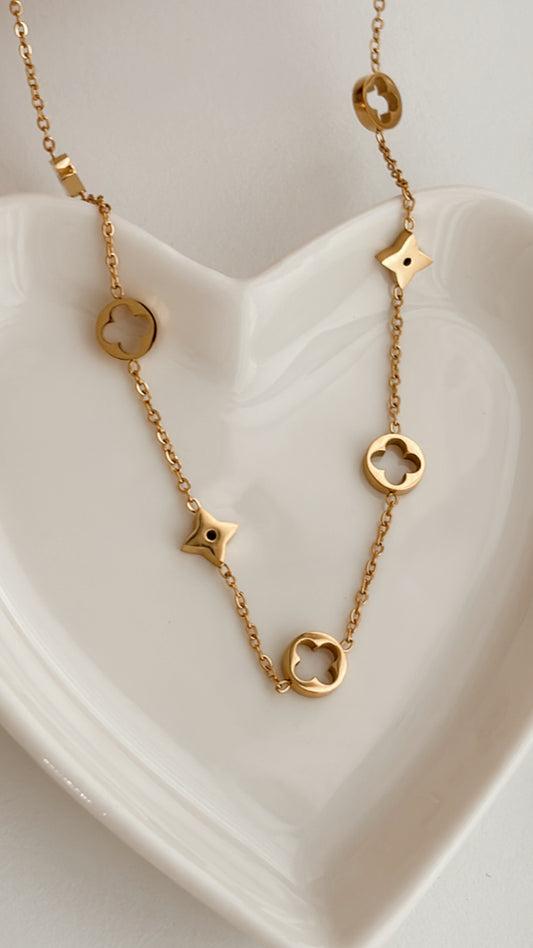 Viann Necklace