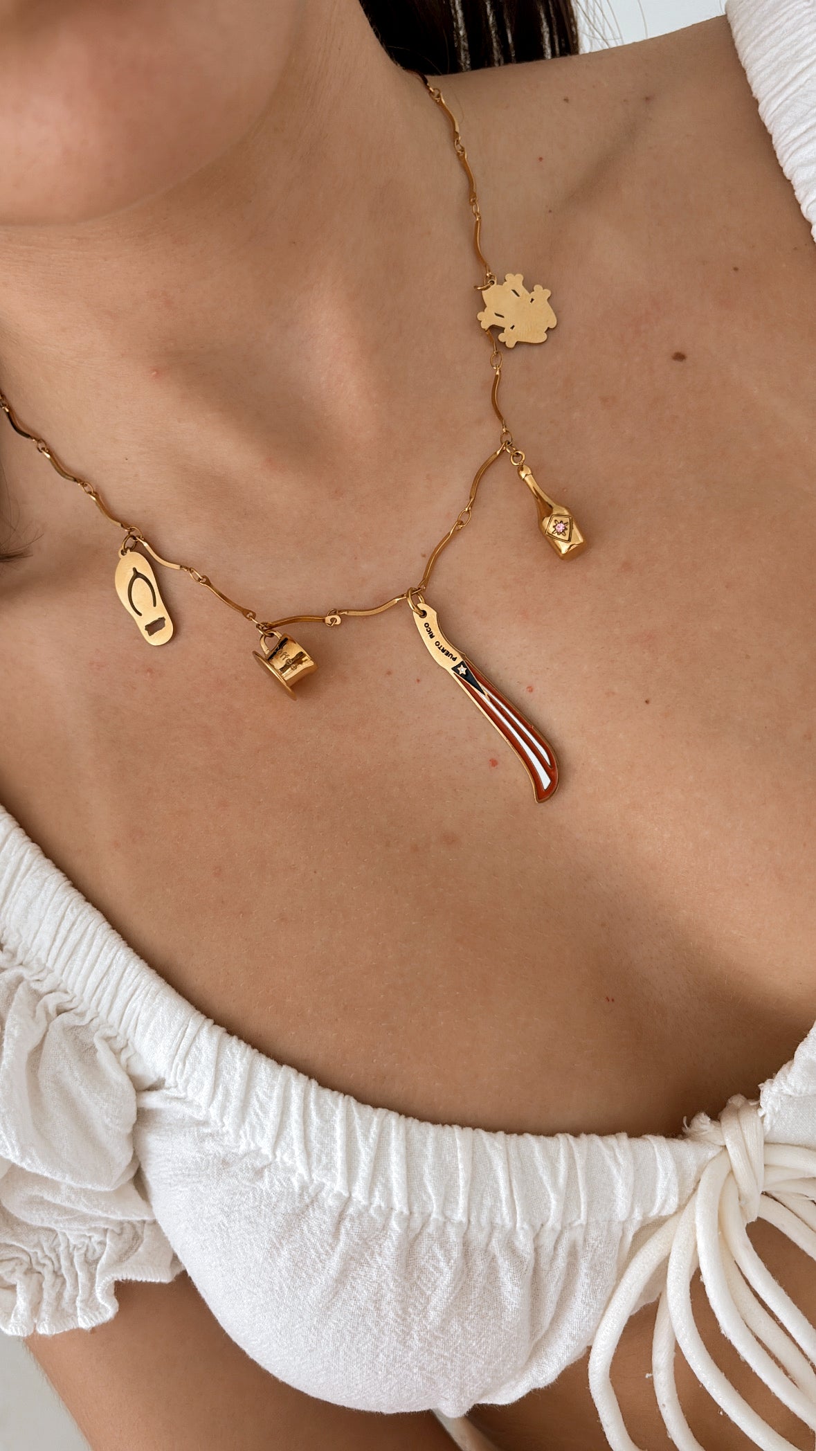 CaFé cOn RoN Necklace