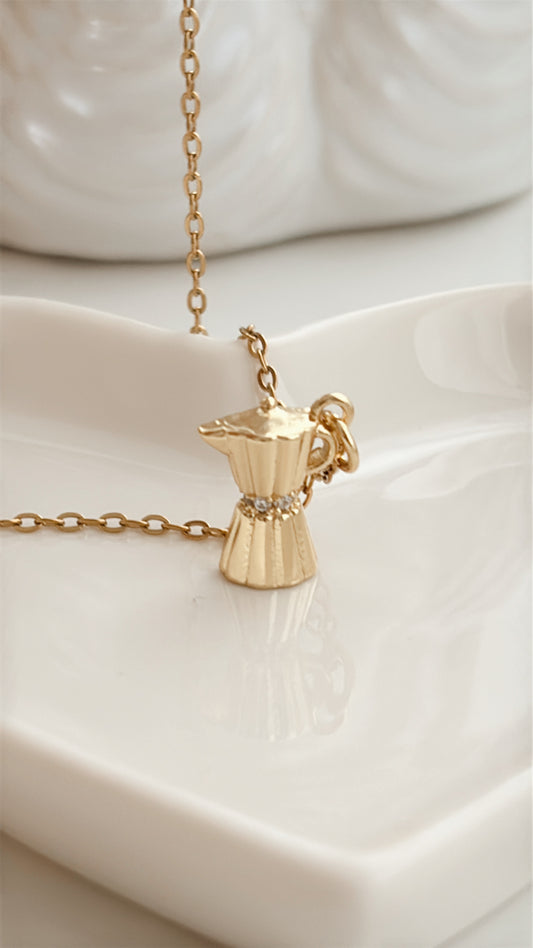 Greca Necklace