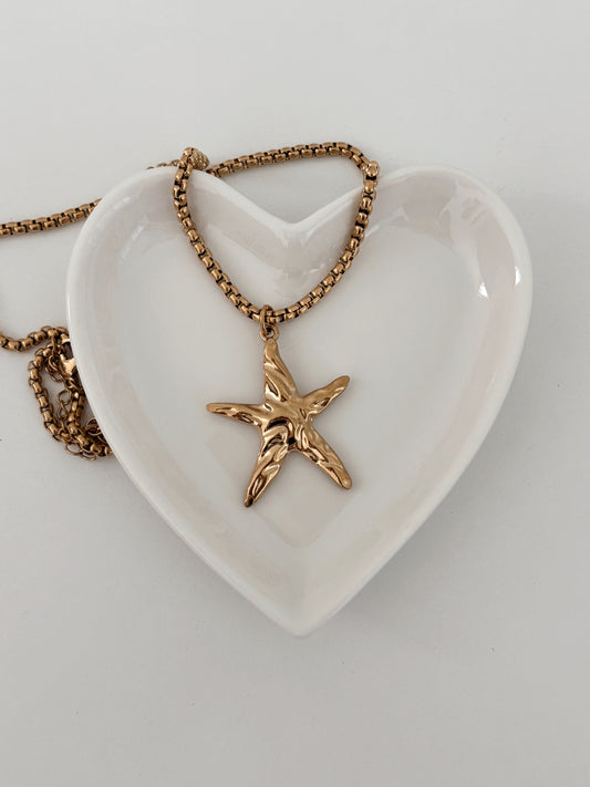 Amira Necklace
