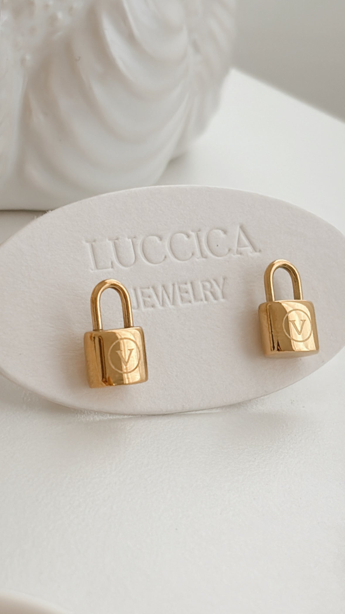 Padlock Studs