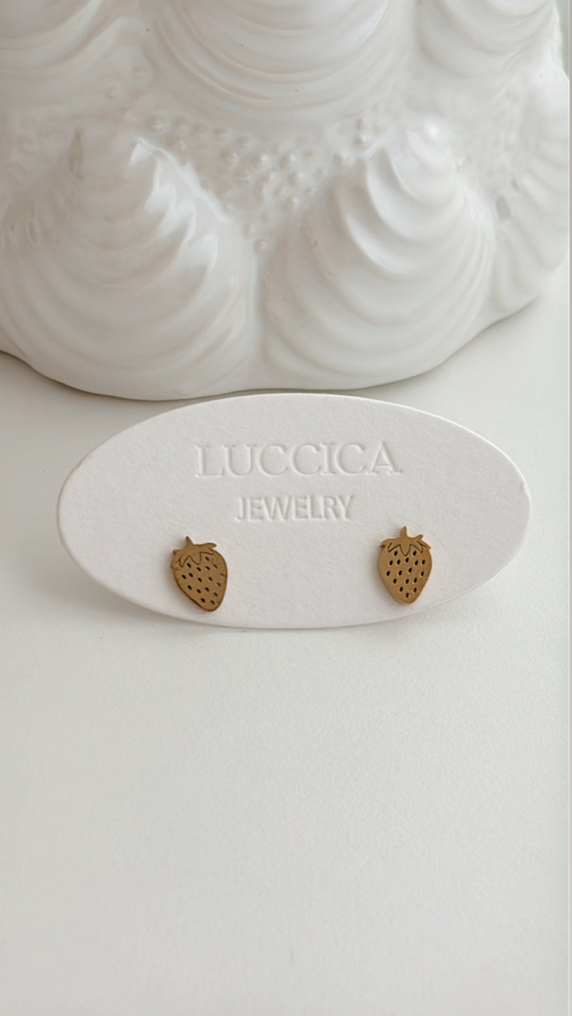 Strawberries Studs