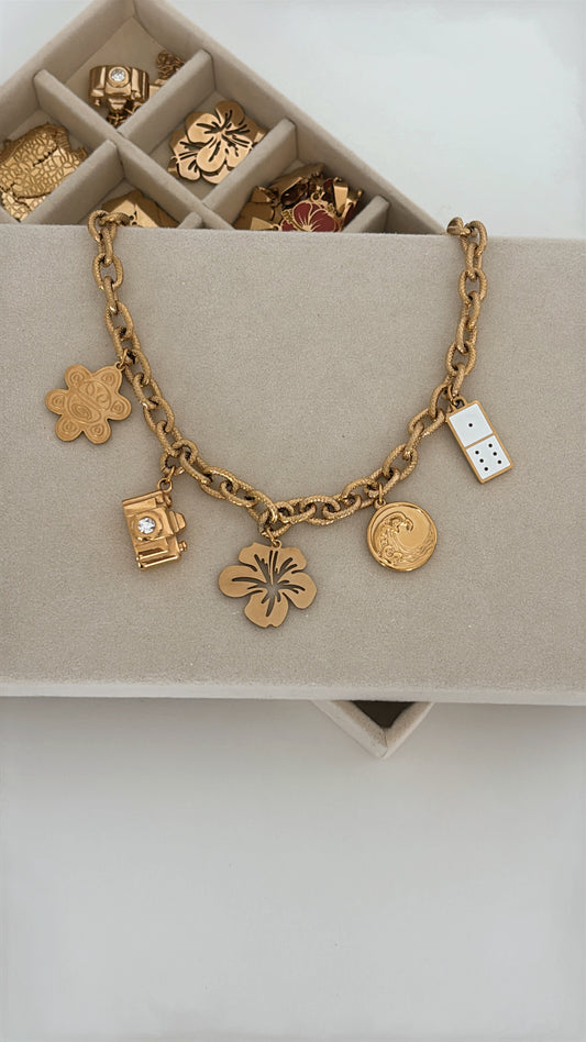 Arena y Oro Necklace