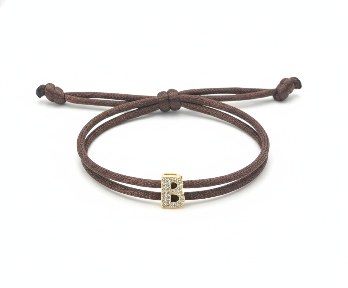 Inicial de Hilo, Bracelet